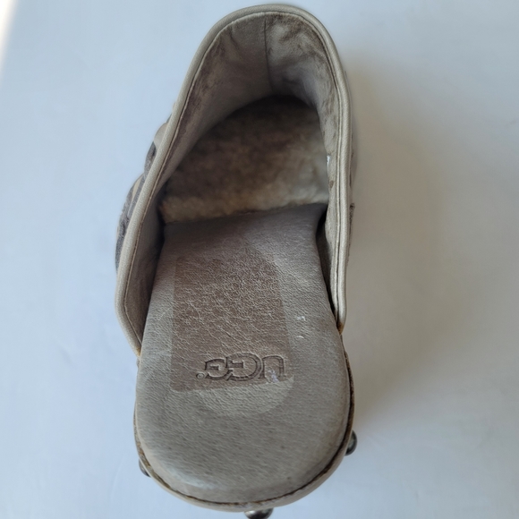 UGG Leather Clogs Size 7 - Picture 6 of 8